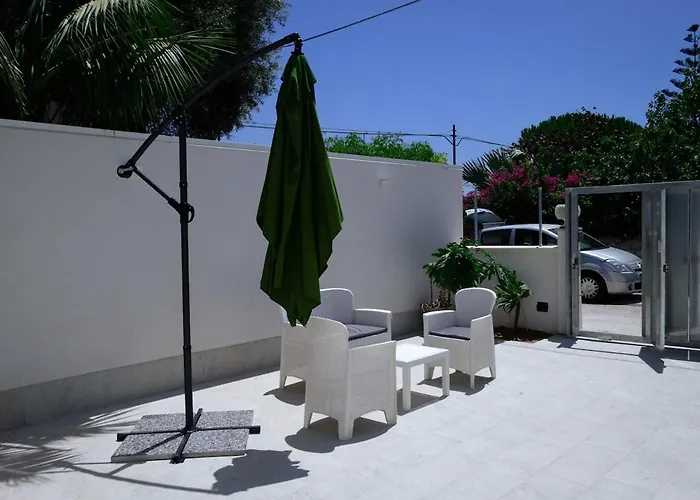 Vacanze Da Beppuccio Scoglitti ベッド・アンド・ブレックファスト